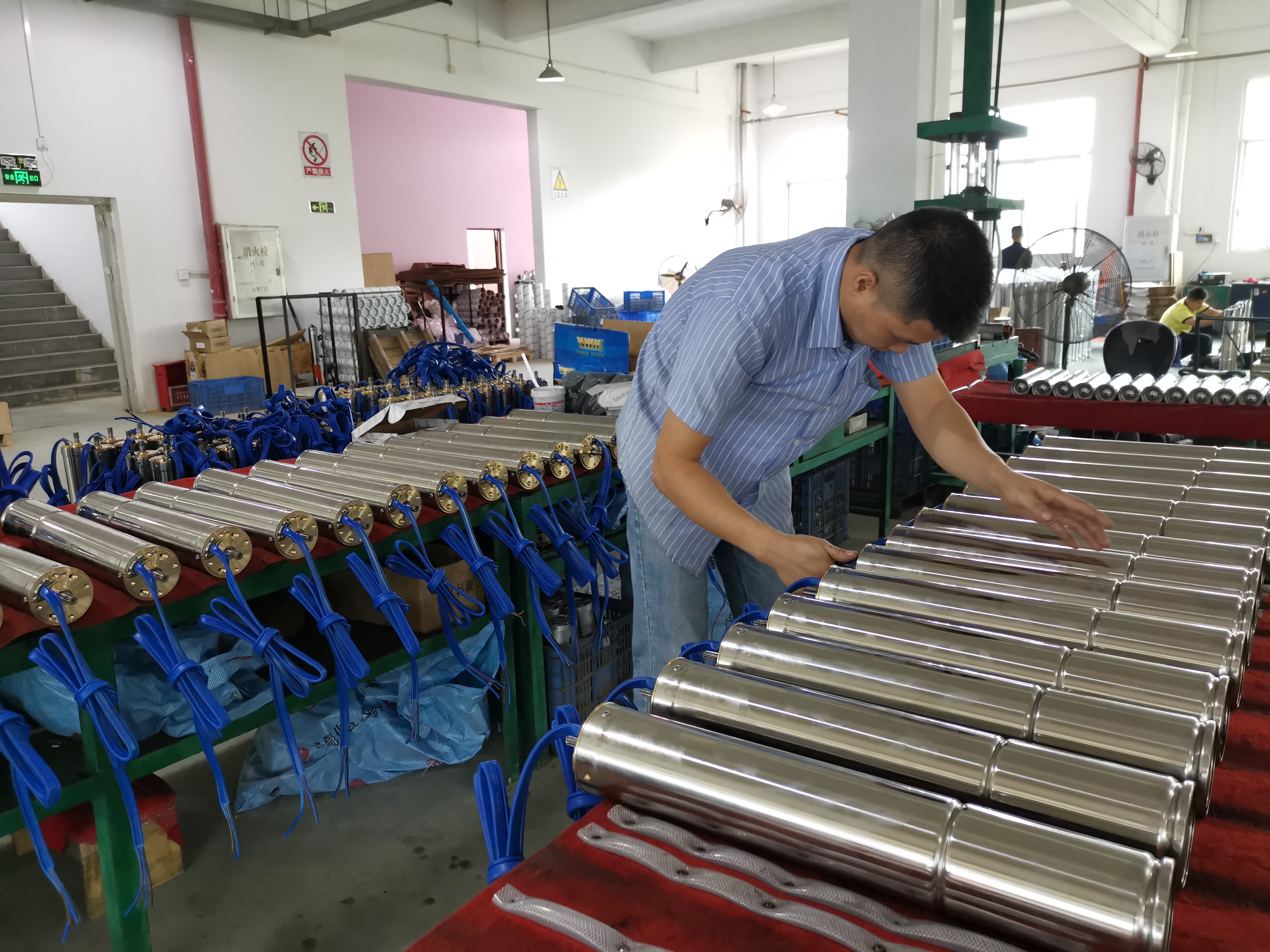New Product Water Pump Motor, Electric Motor, Submersible Motor